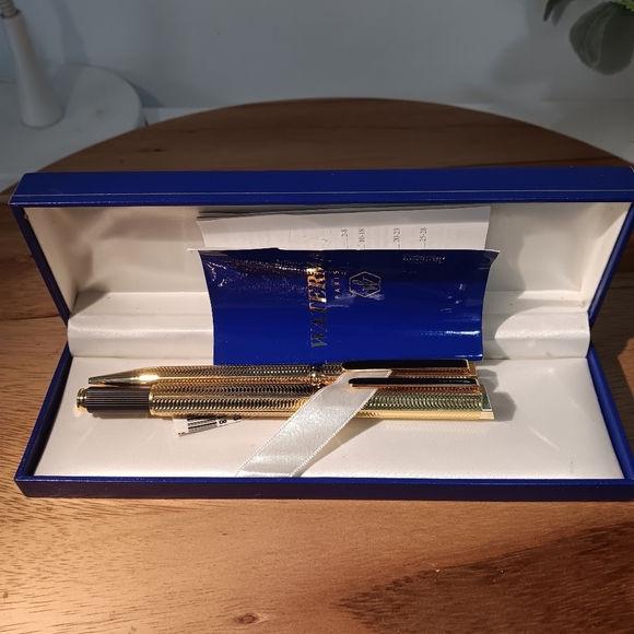Waterman pen set in case with booklet - Picture 3 of 9